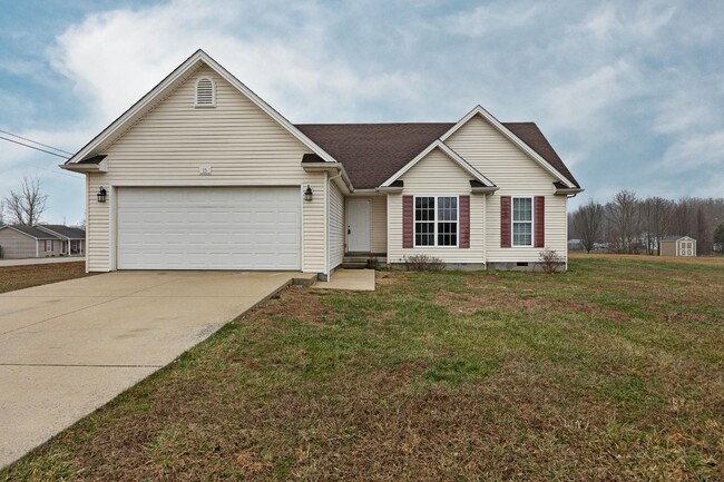 Building Photo - 15 Goldenrod Dr