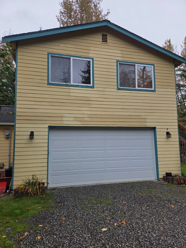 Building Photo - 1394 Hunsicker Rd