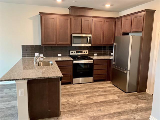 Building Photo - 3205 Solana Cir