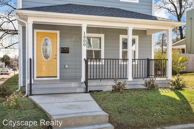 Foto del edificio - 4 br, 4.5 bath House - 1800 Boston Avenue