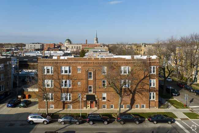 Foto aérea - 3142 W Cullom Ave
