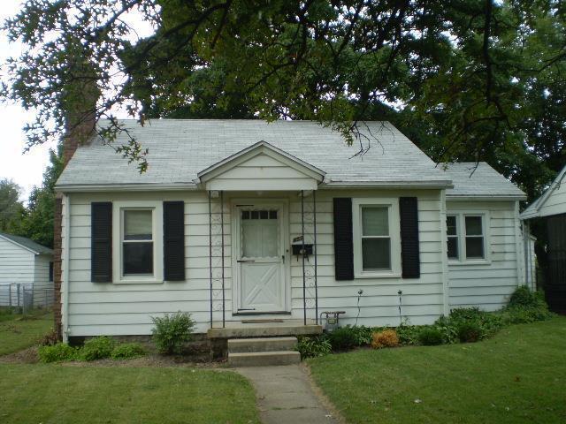 Primary Photo - 1 Bed 1 Bath House Near Meadows Shopping C...