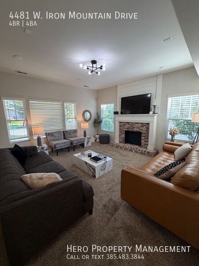 Foto del edificio - 4481 Iron Mountain Dr