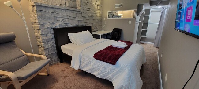 Foto del edificio - 1803 N 200th St