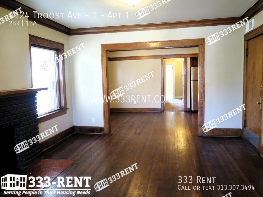 Foto principal - 4124 Troost Ave