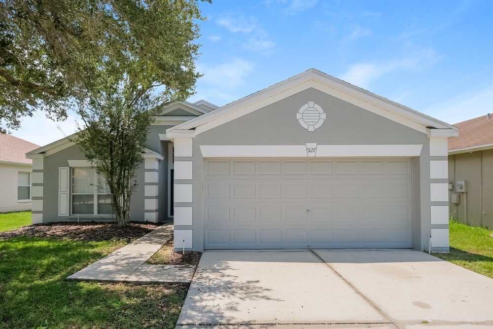 Foto principal - 927 Ridge Haven Dr