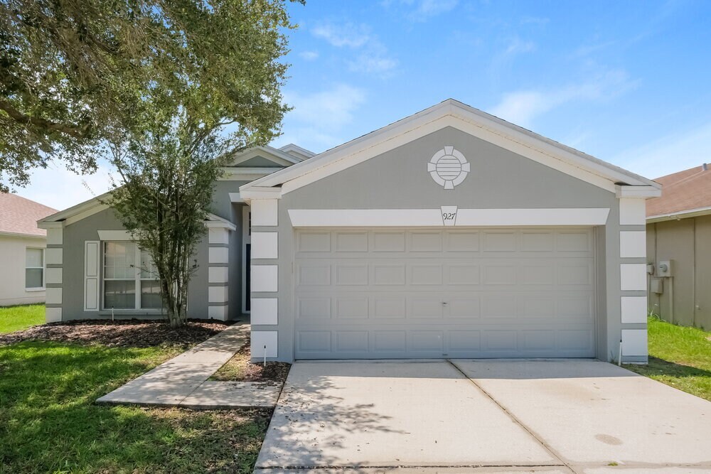 Primary Photo - 927 Ridge Haven Dr