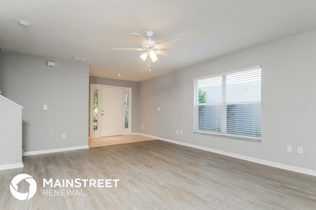 Building Photo - 6146 Skylarkcrest Dr