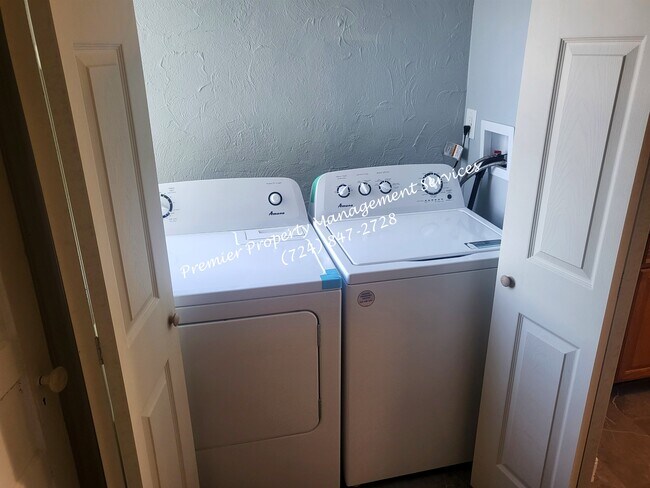 Foto del edificio - 309 Bessemer Ave