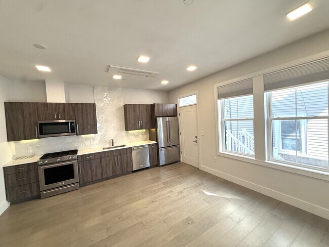 Foto del edificio - 24 Rush St