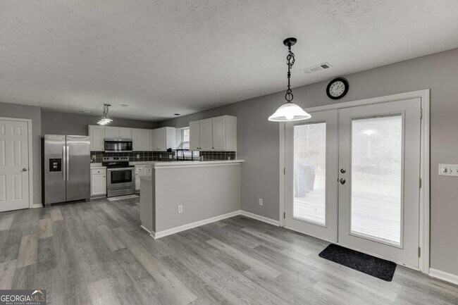 Foto del edificio - 4041 Plantation Mill Dr