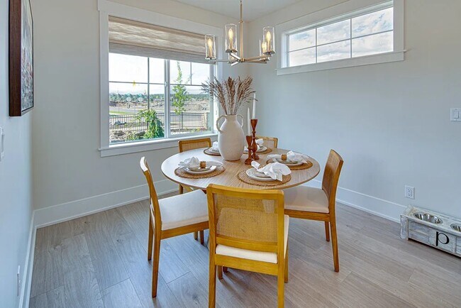 Foto del edificio - 3721 NE Petrosa Ave