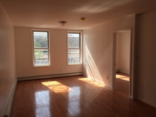 Foto del edificio - 5912 8th Ave