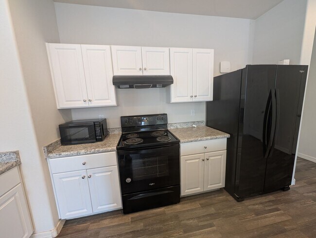 Foto del edificio - 3 Bedroom, 2.5 Bathroom Riverbend Home