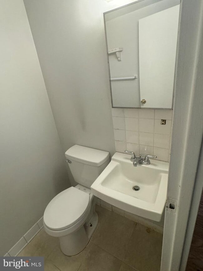 Foto del edificio - 2625 Wagon Dr