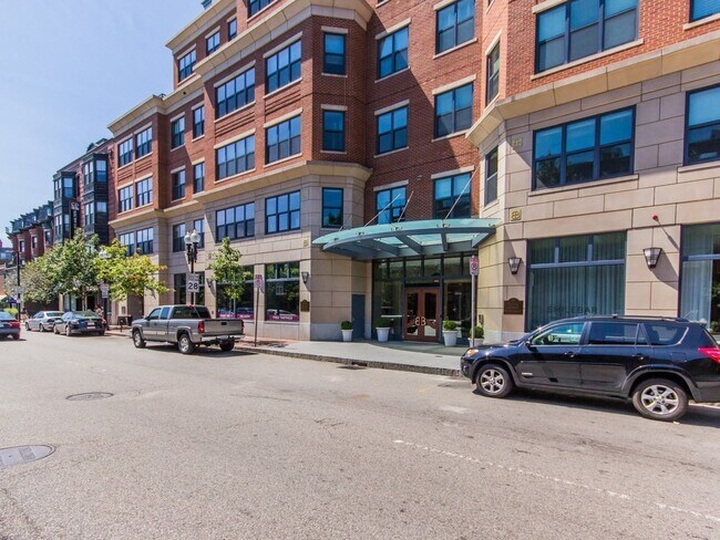 Foto del edificio - 303 Columbus Ave