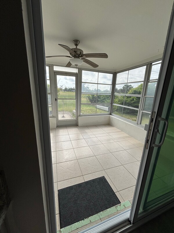 Foto del edificio - 167 Golf Club Ln
