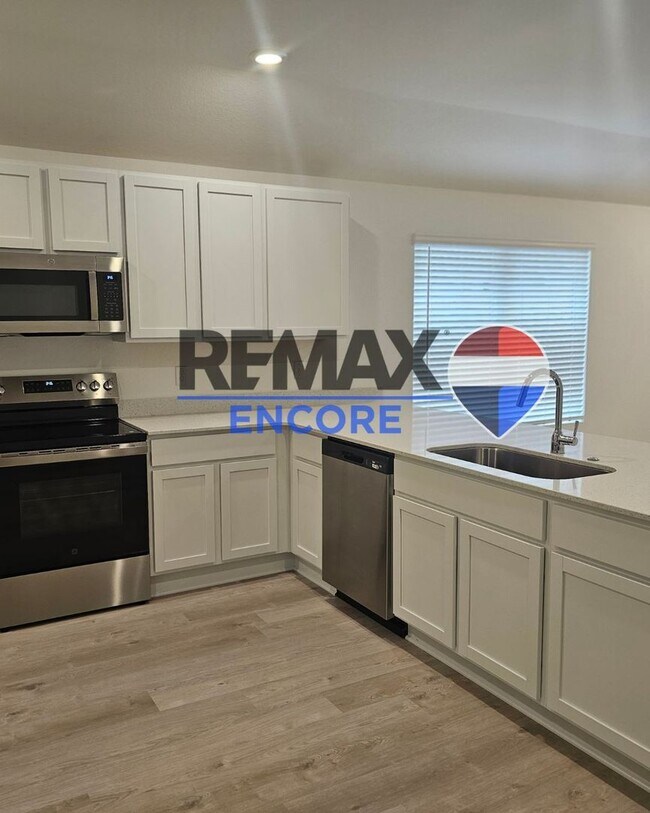 Foto del edificio - Sorry No Smoking/Vaping and Pets Permitted with Restrictions