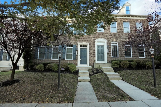 Building Photo - 8638 Westford Rd