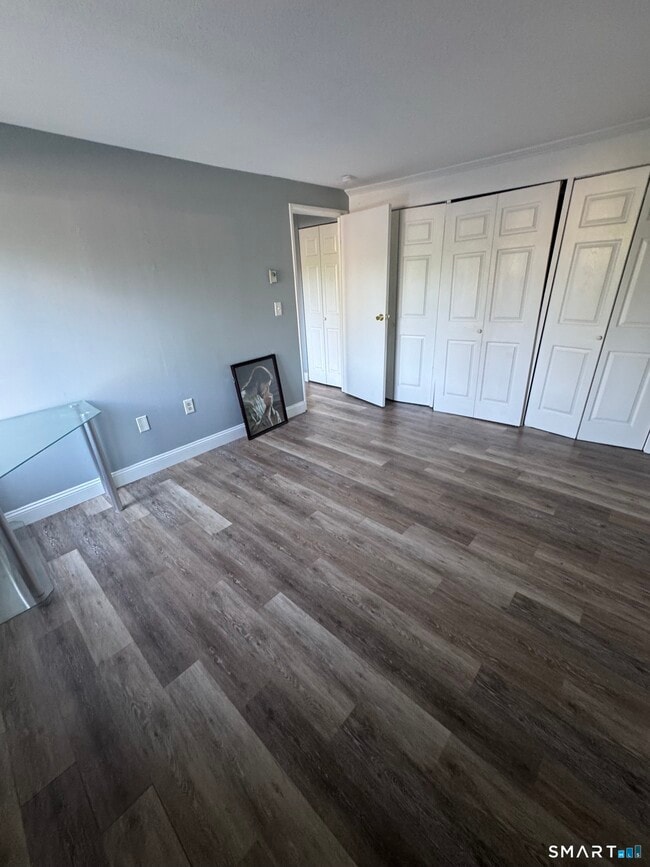 Building Photo - 104 Burgundy Hill Ln