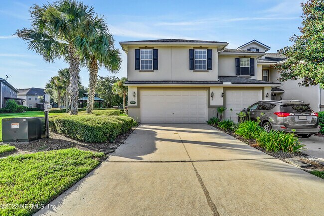 Building Photo - 3915 Buckthorne Dr