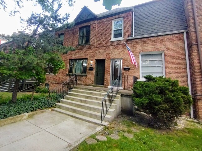 Foto del edificio - 11418 S St Lawrence Ave