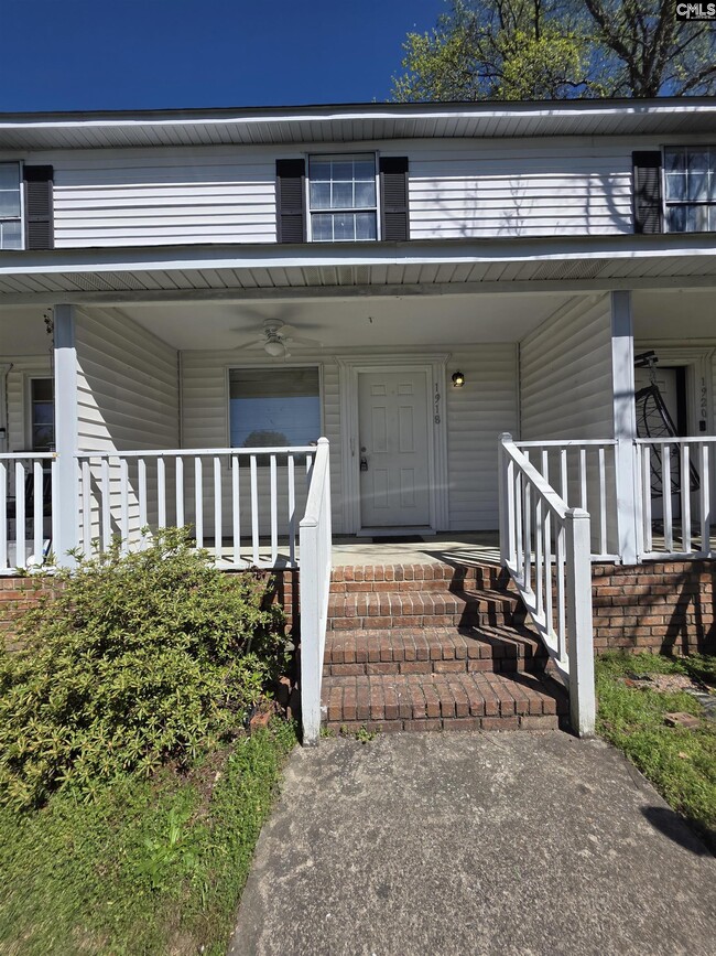 Building Photo - 1918 Jessamine Rd