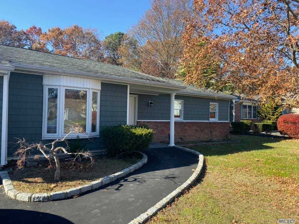 Primary Photo - 44 Flintridge Dr