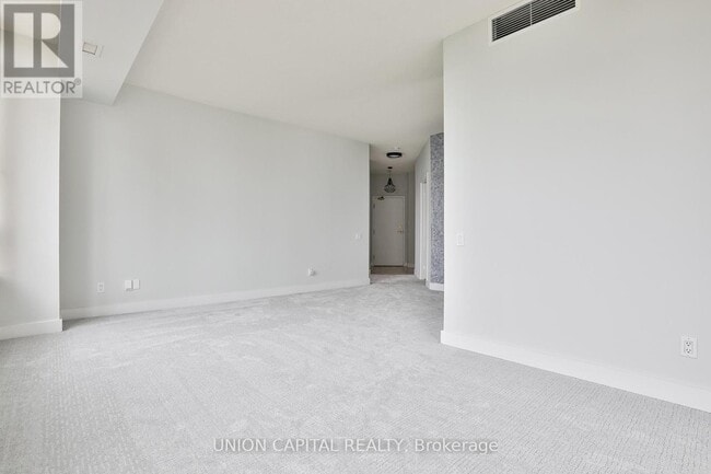 Photo du bâtiment - 8-508 Hillcrest Ave