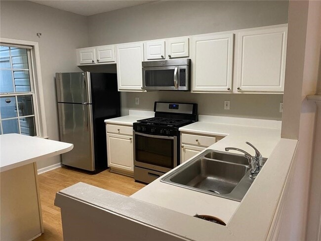 Building Photo - 4645 Valais Ct