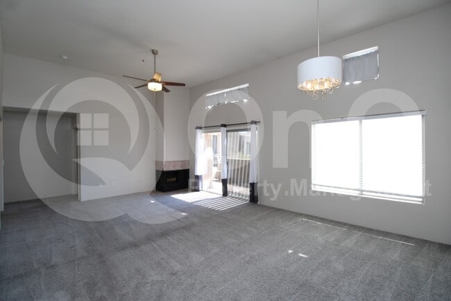Foto del edificio - 11260 N 92nd St