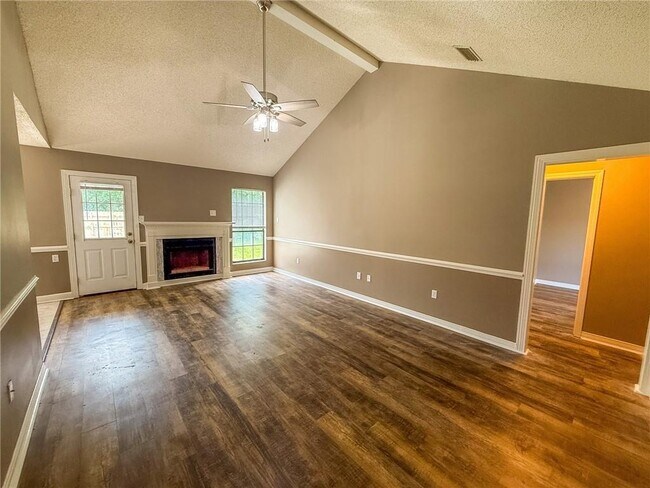 Foto del edificio - 8530 Williams Dr
