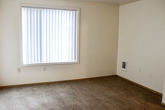 Foto del edificio - Fairview Oaks Woods