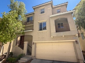 Building Photo - 8949 Carlina Canyon Ct