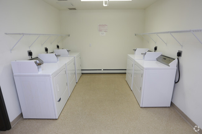 Laundry Room - Autumn Ridge Apartment Community