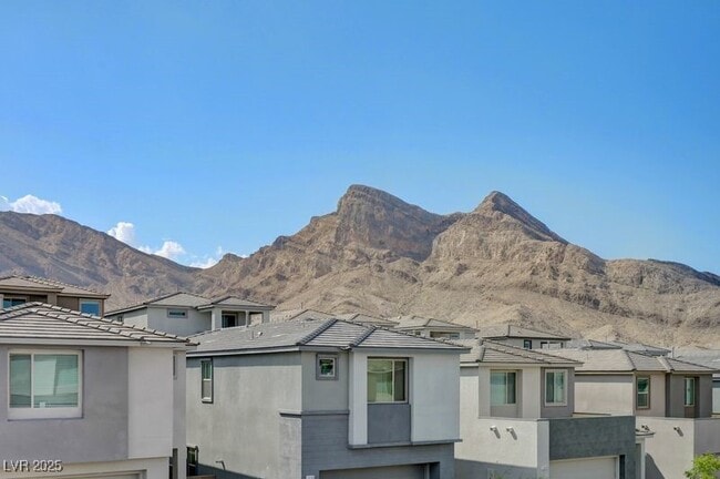 Building Photo - 1550 Rock Kestrel St