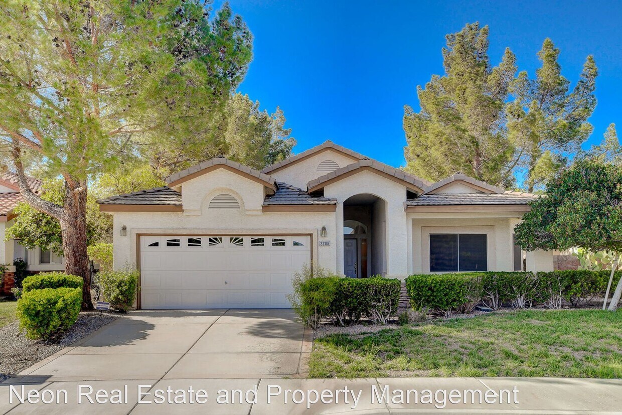 Primary Photo - 3 br, 2 bath House - 2208 Flowering Cactus...