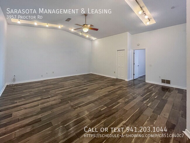 Foto del edificio - 3957 Proctor Rd