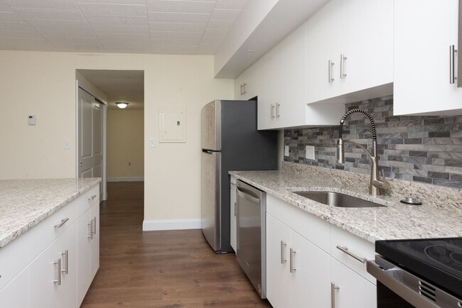 Interior Photo - Whitney Towers