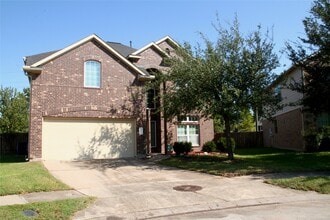 Building Photo - 24834 Colonial Maple Dr