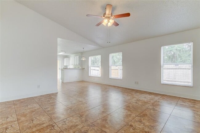 Building Photo - 7242 Bellingham Oaks Blvd