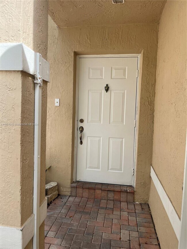 Building Photo - 2243 NW 170th Ave