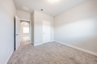 Building Photo - 11234 Victoria Hollow Trace