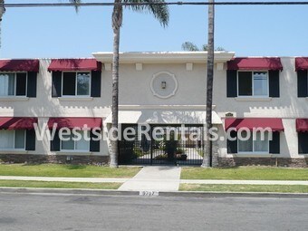 Primary Photo - 9707 Cedar St