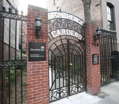 Primary Photo - 103 W 15th St
