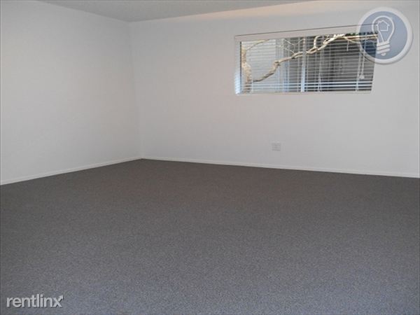 Building Photo - 1016 Avondale Rd