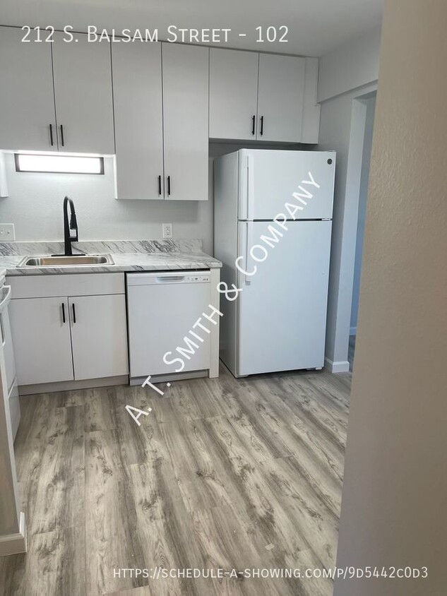 Primary Photo - Newly remodeled 1 bedroom