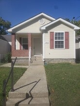 Building Photo - 864 S 24th St