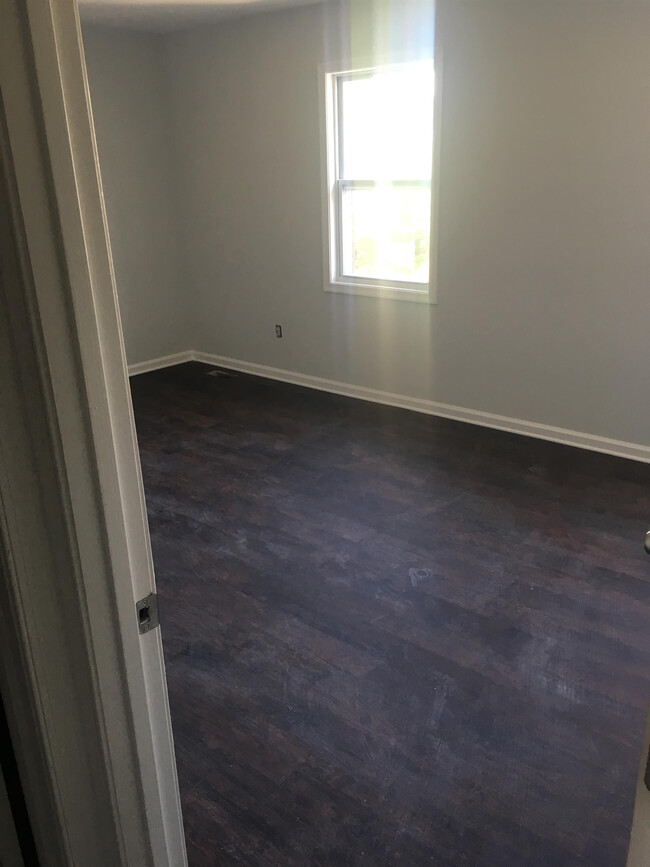Foto del edificio - 9424 Windpine Rd