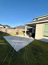 Building Photo - 15402 Sailpoint Ln